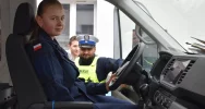Uczniowie klasy policyjnej odwiedzili komendę - zdjęcie 4