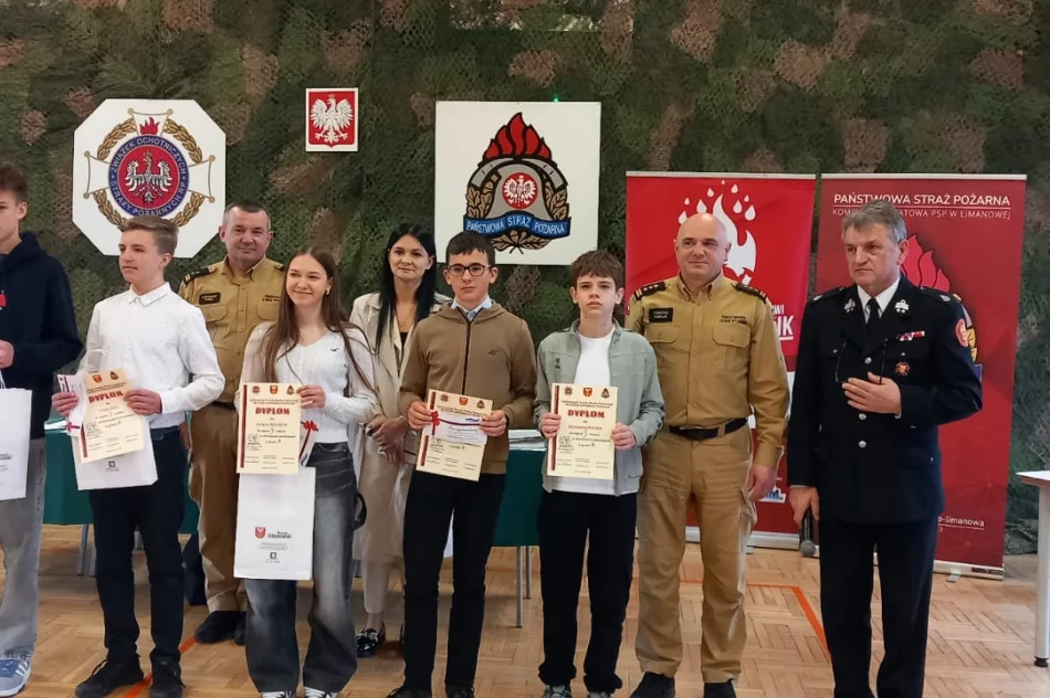 Powiatowy finał turnieju wiedzy pożarniczej - zdjęcie 13