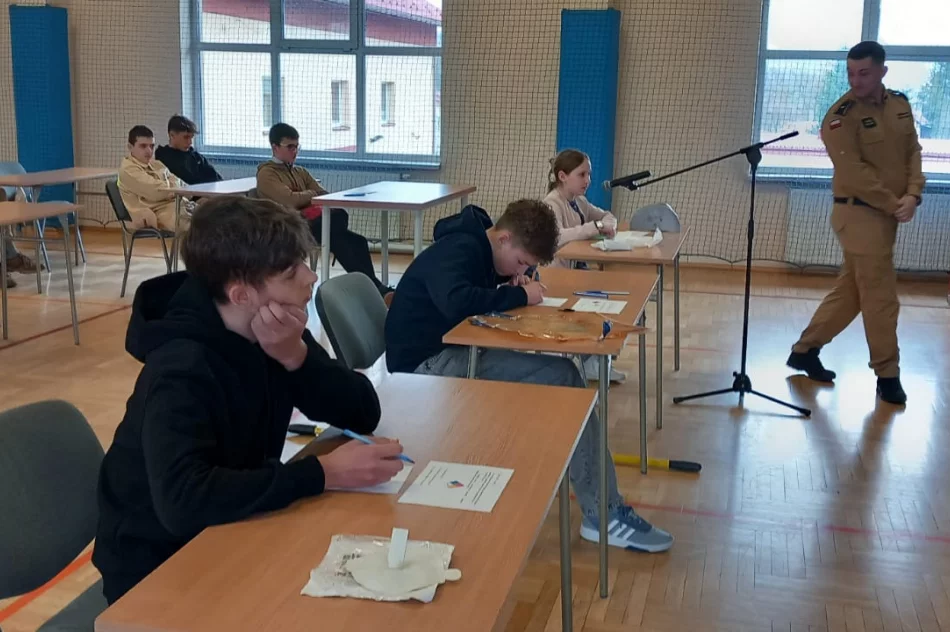 Powiatowy finał turnieju wiedzy pożarniczej - zdjęcie 19