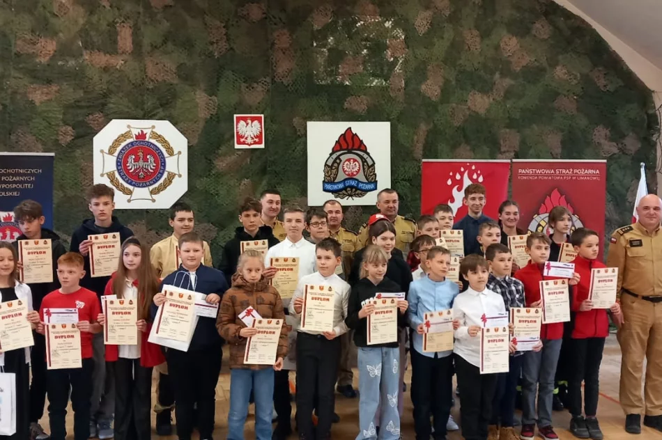 Powiatowy finał turnieju wiedzy pożarniczej - zdjęcie 20