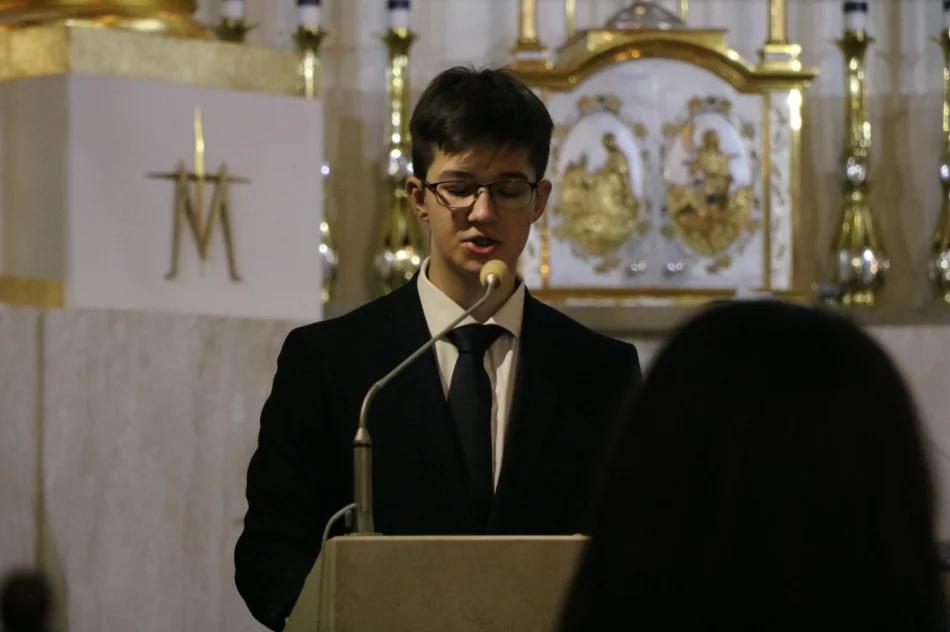 Uczczono pamięć ofiar Zbrodni Katyńskiej (ZDJĘCIA) - zdjęcie 6
