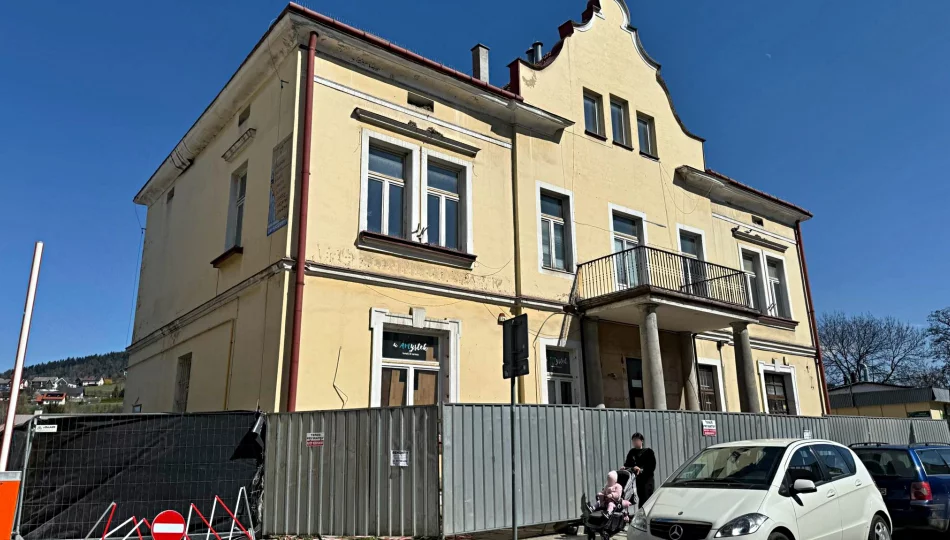 Wstrzymano rozbiórkę „Pałacyku pod Pszczółką”. Dziś mają się pojawić inspektorzy - zdjęcie 1