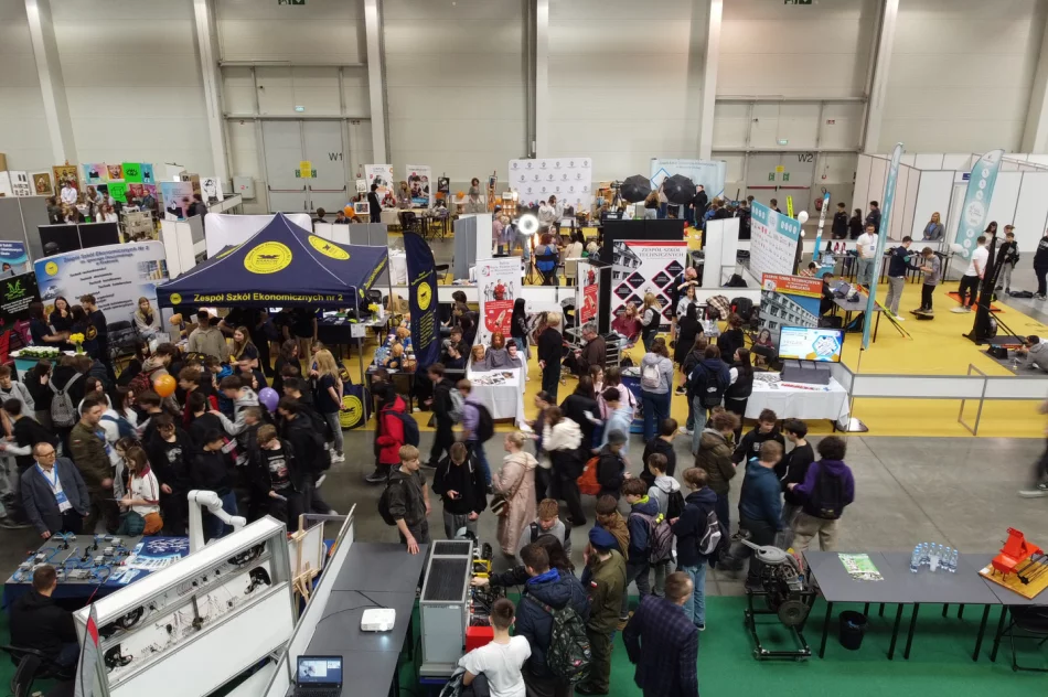 ZSTI na Targach EXPO z lokalną marką Zagórzańskie Dziedziny - zdjęcie 4