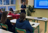 Policjantka na wywiadówce - zdjęcie główne
