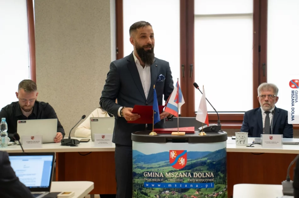 Władze gminy nagrodziły sportowców - zdjęcie 5
