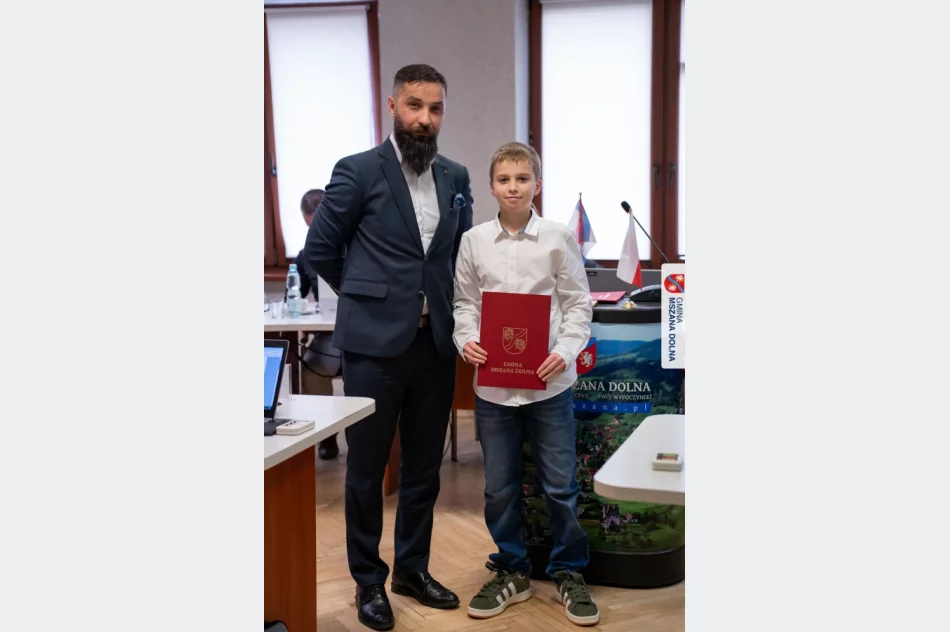 Władze gminy nagrodziły sportowców - zdjęcie 12