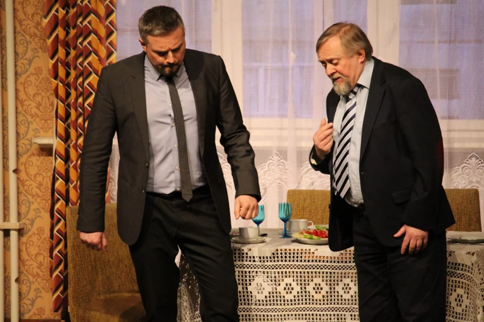 Teatr Robotniczy wystąpił ze spektaklem „Wykapany zięć” - zdjęcie 5