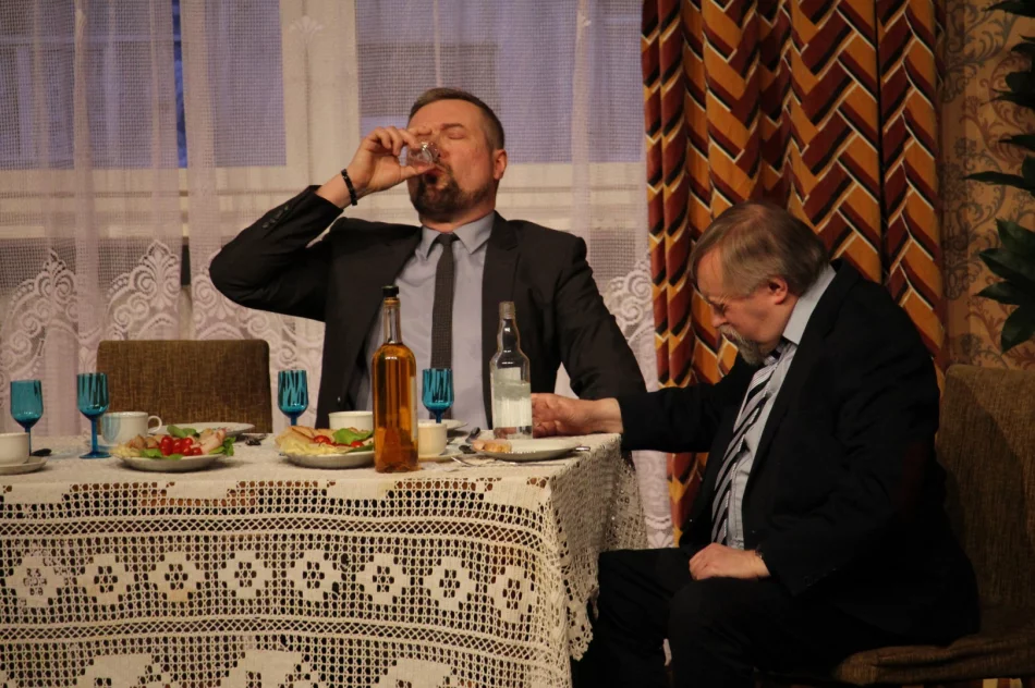 Teatr Robotniczy wystąpił ze spektaklem „Wykapany zięć” - zdjęcie 14