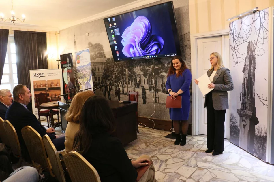 W Muzeum Regionalnym odbyła się konferencja naukowa „PALIMPSEST ZIEMI LIMANOWSKIEJ. HISTORIA – KULTURA – DZIEDZICTWO” - zdjęcie 16