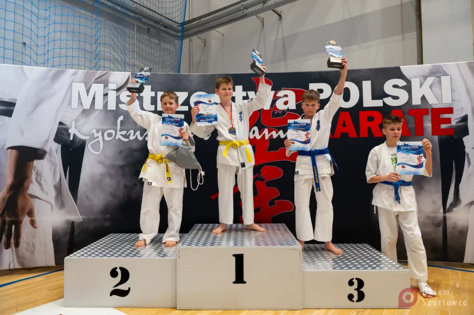 Bracia Kędroń medalistami Mistrzostw Polski Oyama i Kyokushin 2025 - zdjęcie 5
