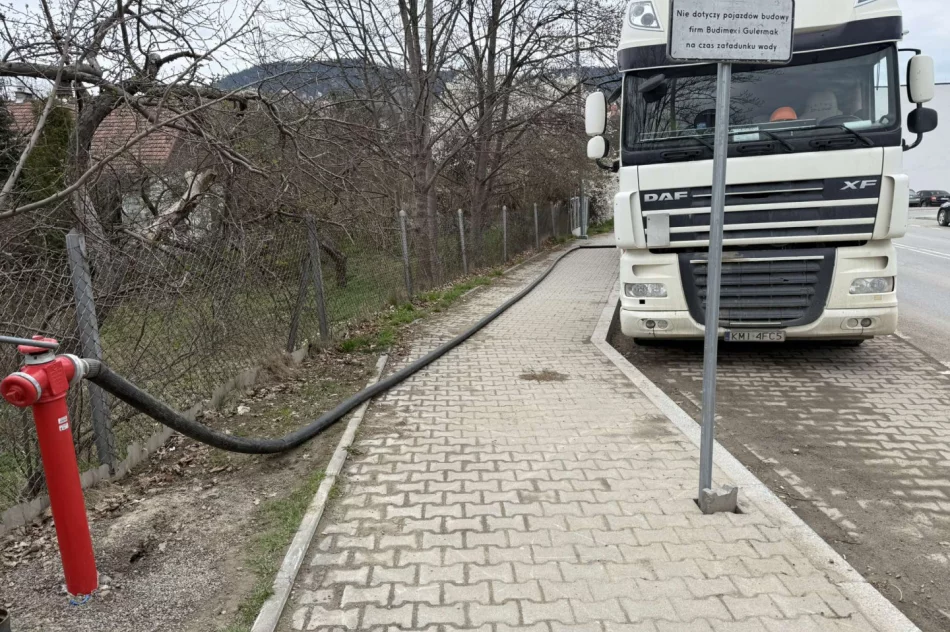 Mieszkańcy zaniepokojeni, MZGKiM uspokaja - zdjęcie 2