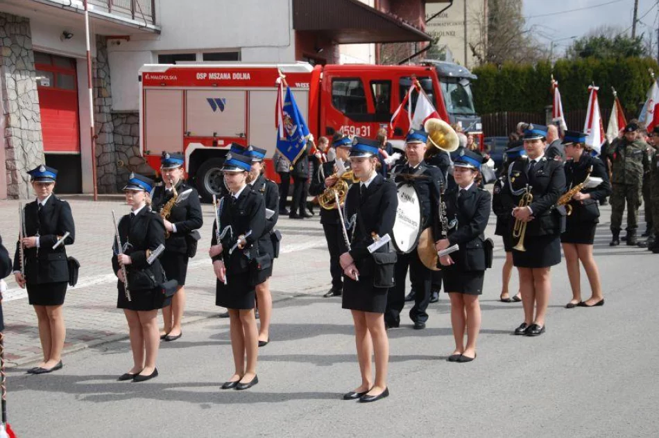 Uczczono ofiary Katynia i katastrofy smoleńskiej (ZDJĘCIA) - zdjęcie 2