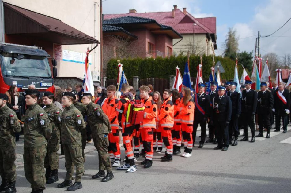 Uczczono ofiary Katynia i katastrofy smoleńskiej (ZDJĘCIA) - zdjęcie 4