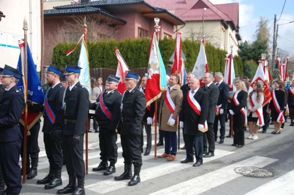 Uczczono ofiary Katynia i katastrofy smoleńskiej (ZDJĘCIA) - zdjęcie 7