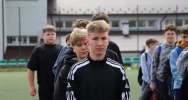 Pisarzowa na podium Mistrzostw Gminy Limanowa w Piłce Nożnej chłopców ! - zdjęcie 3