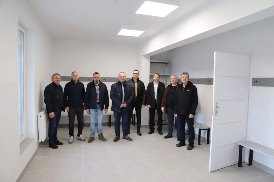 Odebrano budynek wielofunkcyjny przy stadionie sportowym w Mordarce - zdjęcie 14