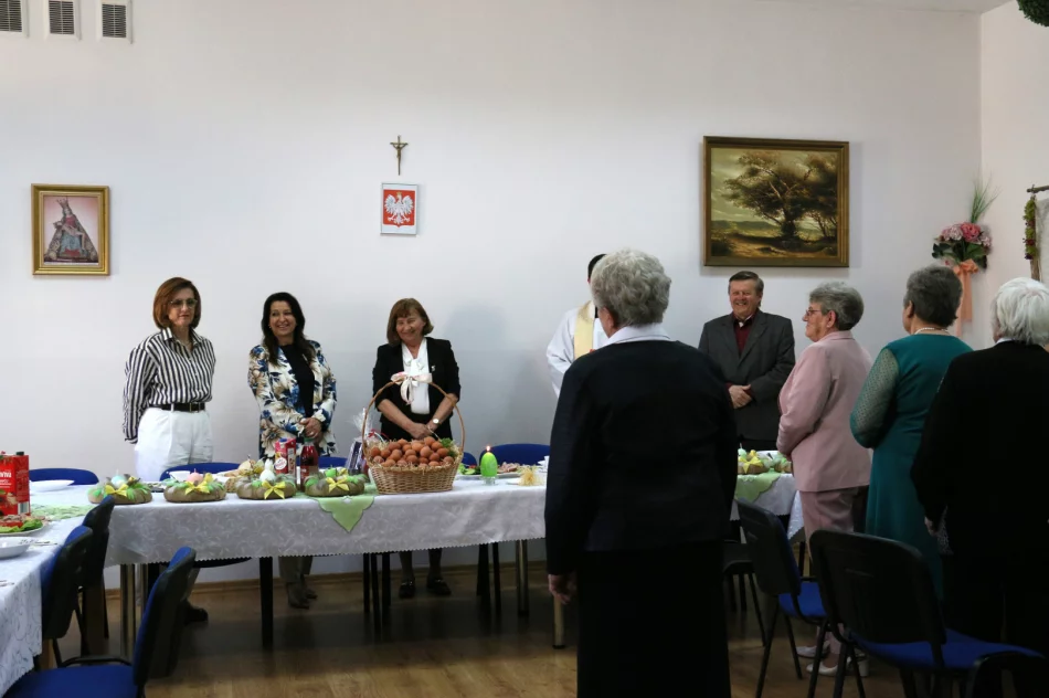 Wielkanocne spotkanie w Dziennym Domu „Senior+” w Limanowej - zdjęcie 10