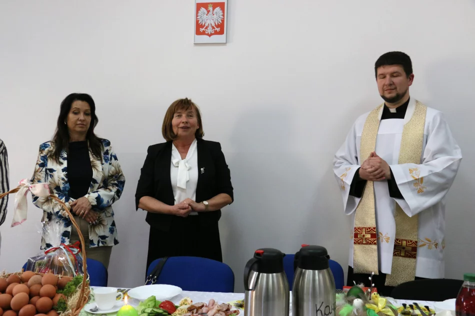 Wielkanocne spotkanie w Dziennym Domu „Senior+” w Limanowej - zdjęcie 18