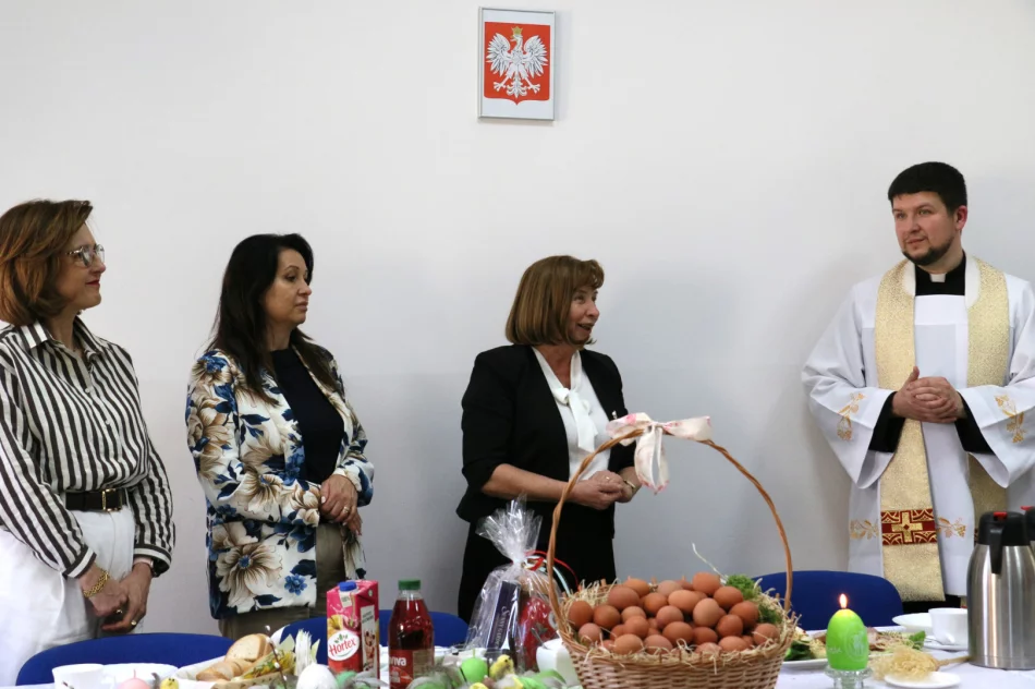Wielkanocne spotkanie w Dziennym Domu „Senior+” w Limanowej - zdjęcie 19