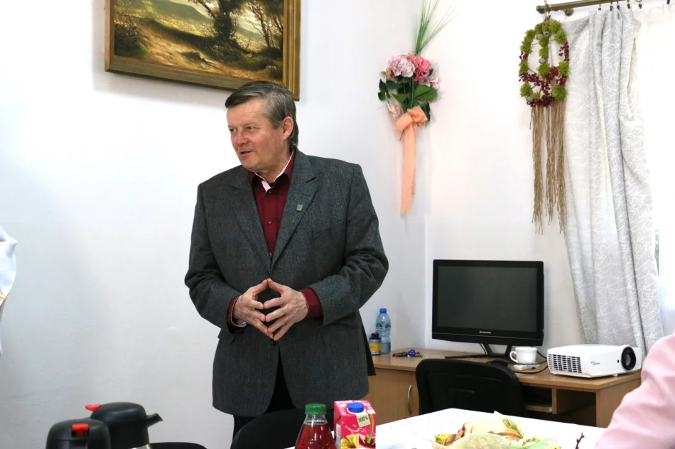 Wielkanocne spotkanie w Dziennym Domu „Senior+” w Limanowej - zdjęcie 20