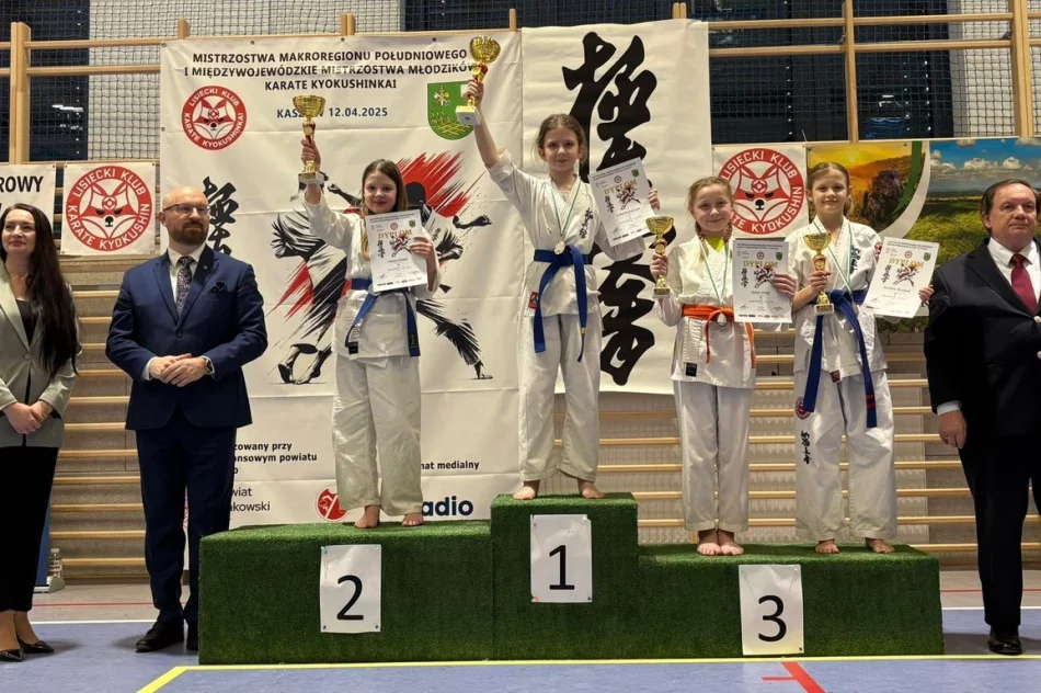 Joniec Team na Mistrzostwach Makroregionu Południowego i Międzywojewódzkich Mistrzostwach Młodzików  - zdjęcie 19
