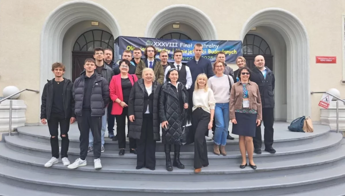 Indeksy w kieszeni i nie tylko - sukces w finale centralnym