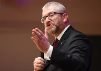 Śledztwo ws. pozbawienia wolności lekarki w szpitalu po incydencie z udziałem Brauna - zdjęcie główne