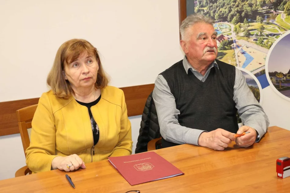 Powstanie nowy chodnik - miasto podpisało umowę z wykonawcą - zdjęcie 3