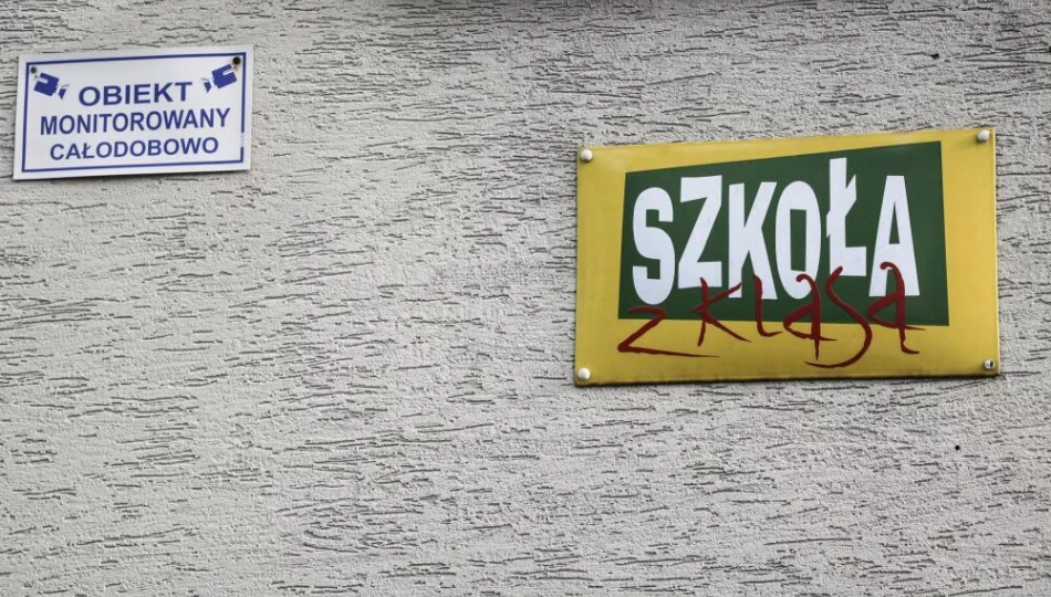 ​Oświatowa „S” oflaguje szkoły i przedszkola - protest - zdjęcie 1