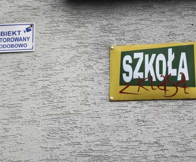 Oświatowa „S” oflaguje szkoły i przedszkola - protest - zdjęcie główne