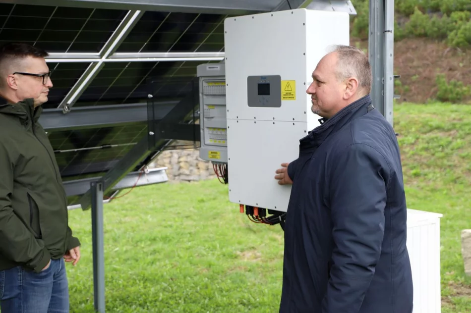 Wykonanie i uruchomienie instalacji fotowoltaicznych przy oczyszczalniach w Starej Wsi i Młynnem - zdjęcie 15