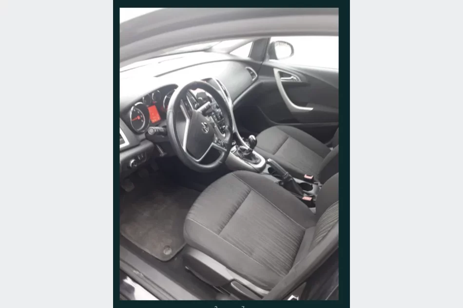 Opel Astra 1.4 Turbo 2011 – Kombi, Benzyna, 198 000 km - zdjęcie 6