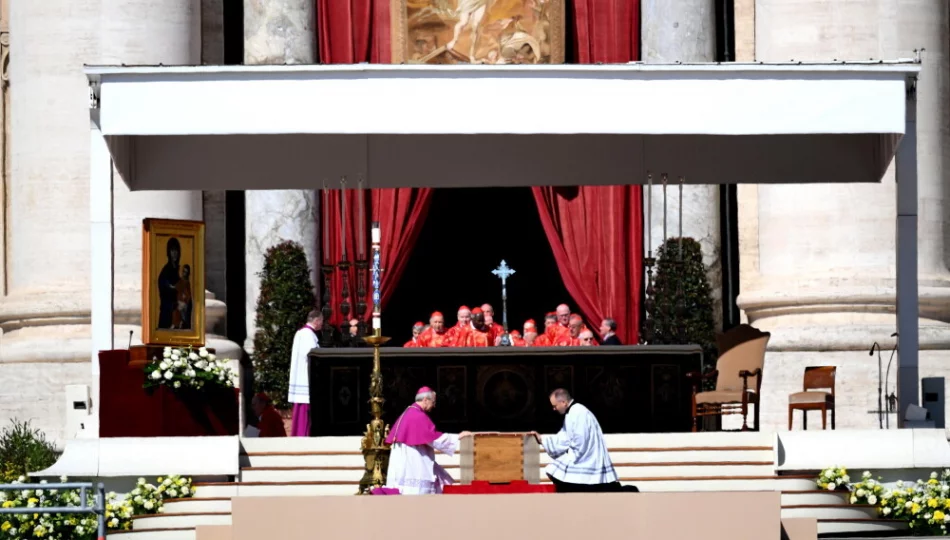 Watykan: 250 tysięcy osób na pogrzebie Franciszka - "papieża pośród ludzi" - zdjęcie 1