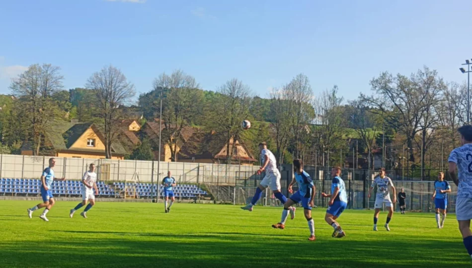 Limanovia – Poprad Muszyna: osiem goli, mecz z piłkarską dramaturgią. - zdjęcie 1