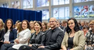 Ponad 100 absolwentów pożegnało Zespół Szkół im. ks. prof. Józefa Tischnera w Limanowej - zdjęcie 2