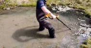 Nieletni sprawcy włamań zatrzymani. Łupy ukryli... w sadzawce - zdjęcie 3