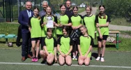 Dziewczęta z Pasierbca Mistrzyniami Gminy Limanowa w piłce nożnej młodzieży - zdjęcie 2