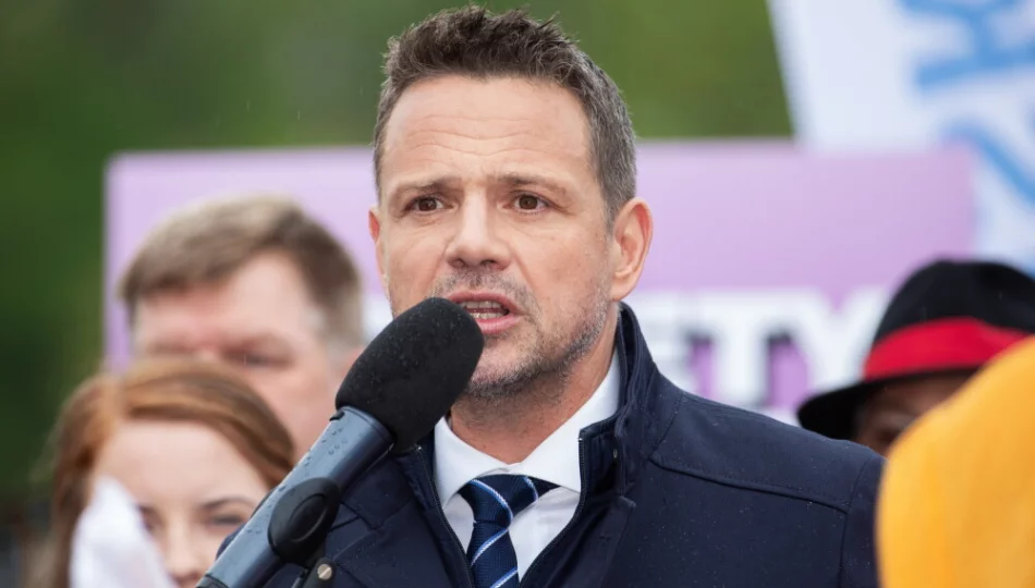 Spadek poparcia dla Trzaskowskiego, wzrost dla Nawrockiego - zdjęcie 1