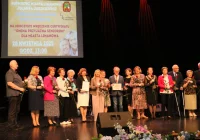 Miasto Limanowa otrzymało certyfikat „Gmina przyjazna Seniorom”, mieszkańcom wydano pierwsze Ogólnopolskie Karty Seniora - zdjęcie główne