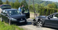 Czołowe zderzenie – jedna osoba trafiła do szpitala - zdjęcie 5