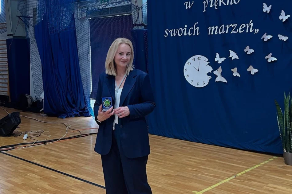 Maturzyści z „Ekonoma” pożegnali szkołę (ZDJĘCIA) - zdjęcie 14
