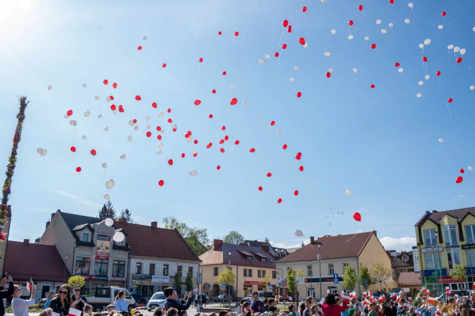Patriotyczne obchody na limanowskim rynku (ZDJĘCIA) - zdjęcie 5