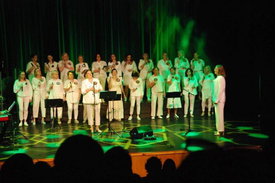 Chór Gospel przy MOK świętował dziesięciolecie działalności - zdjęcie 2