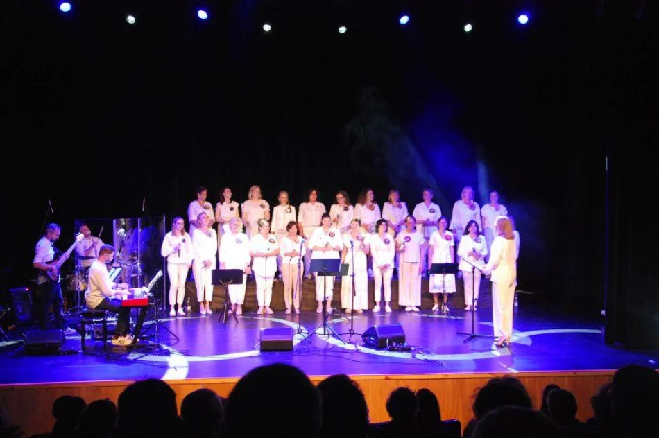 Chór Gospel przy MOK świętował dziesięciolecie działalności - zdjęcie 3
