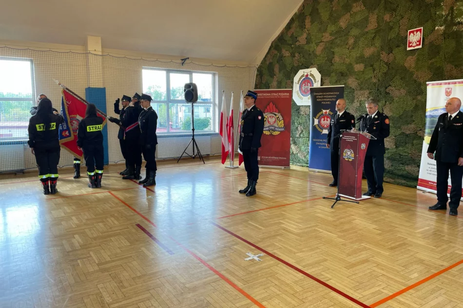 Nowi druhowie złożyli ślubowanie po zakończeniu szkolenia - zdjęcie 3