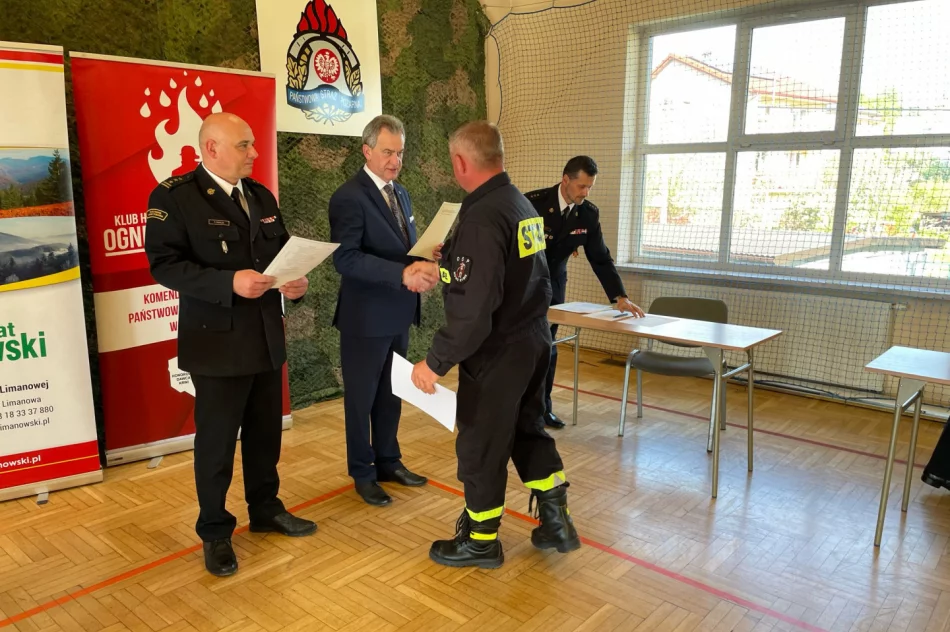 Nowi druhowie złożyli ślubowanie po zakończeniu szkolenia - zdjęcie 5