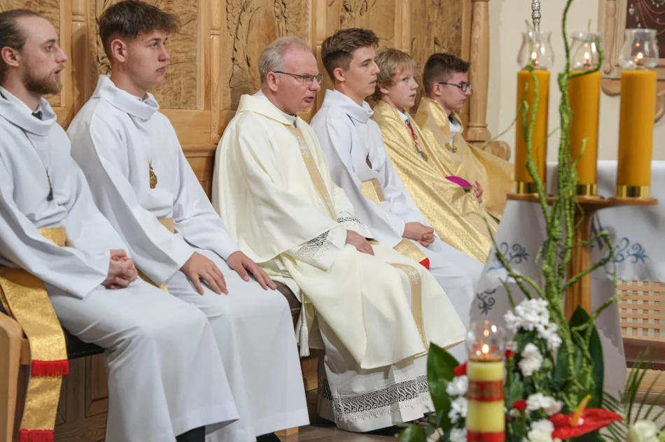 Świętowali 100-lecie istnienia parafii - zdjęcie 17