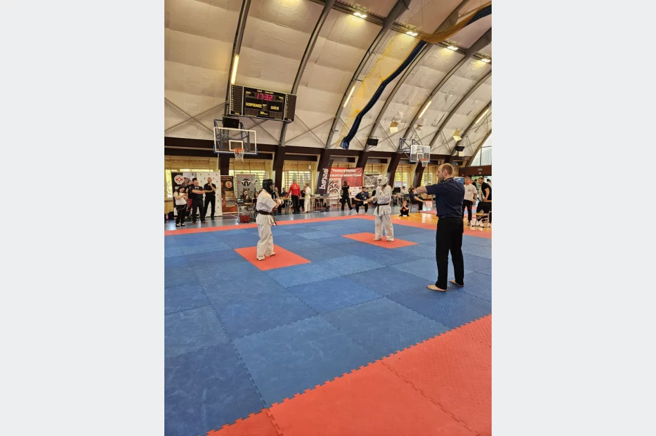 6 medali i 6 miejsce drużynowo dla Limanowskiego Klubu Kyokushin Karate na Mistrzostwach Polski PZKK - zdjęcie 6