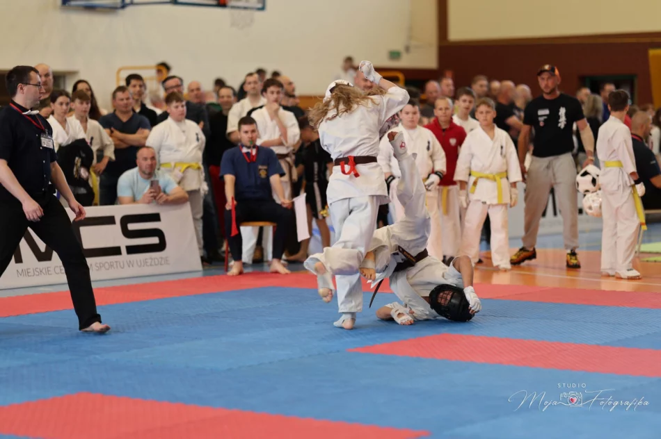 6 medali i 6 miejsce drużynowo dla Limanowskiego Klubu Kyokushin Karate na Mistrzostwach Polski PZKK - zdjęcie 18