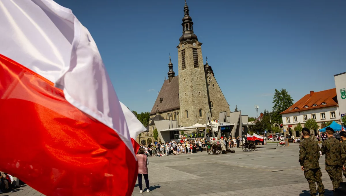 Limanowa uczciła 234. rocznicę uchwalenia Konstytucji 3 Maja (ZDJĘCIA)